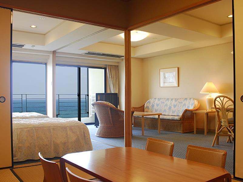 ลุกซ์เซ ฮิโตสึบะ คอตเทจ ฮิมุกะ Hotel มิยาซากิ ภายนอก รูปภาพ
