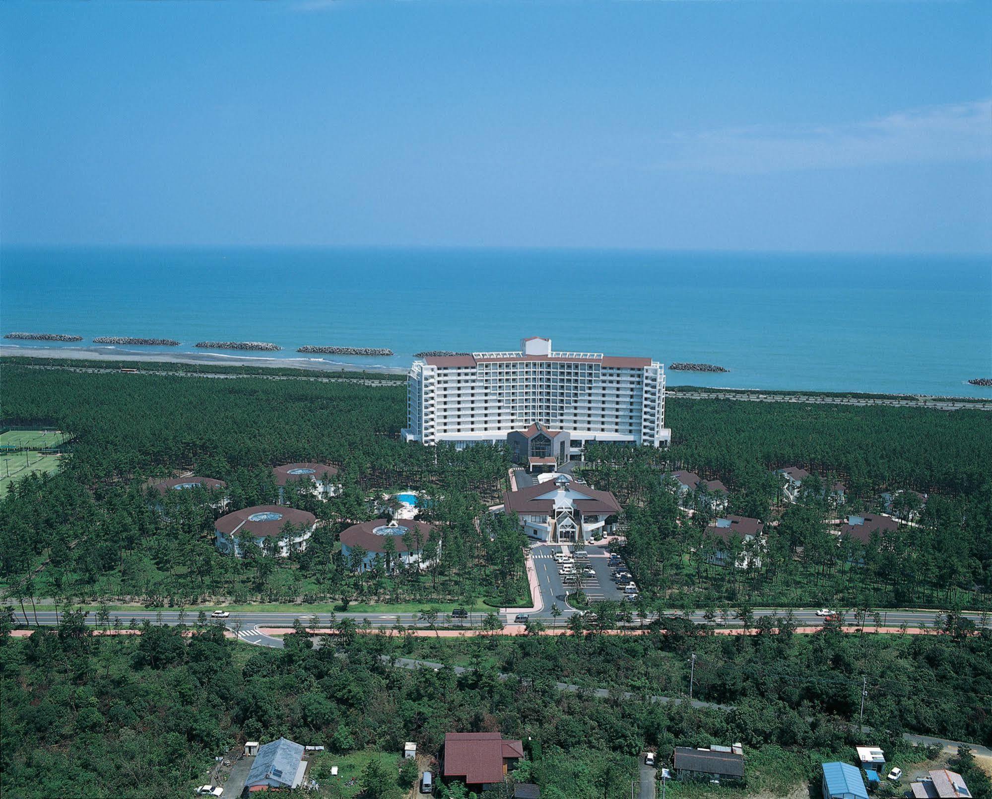 ลุกซ์เซ ฮิโตสึบะ คอตเทจ ฮิมุกะ Hotel มิยาซากิ ภายนอก รูปภาพ