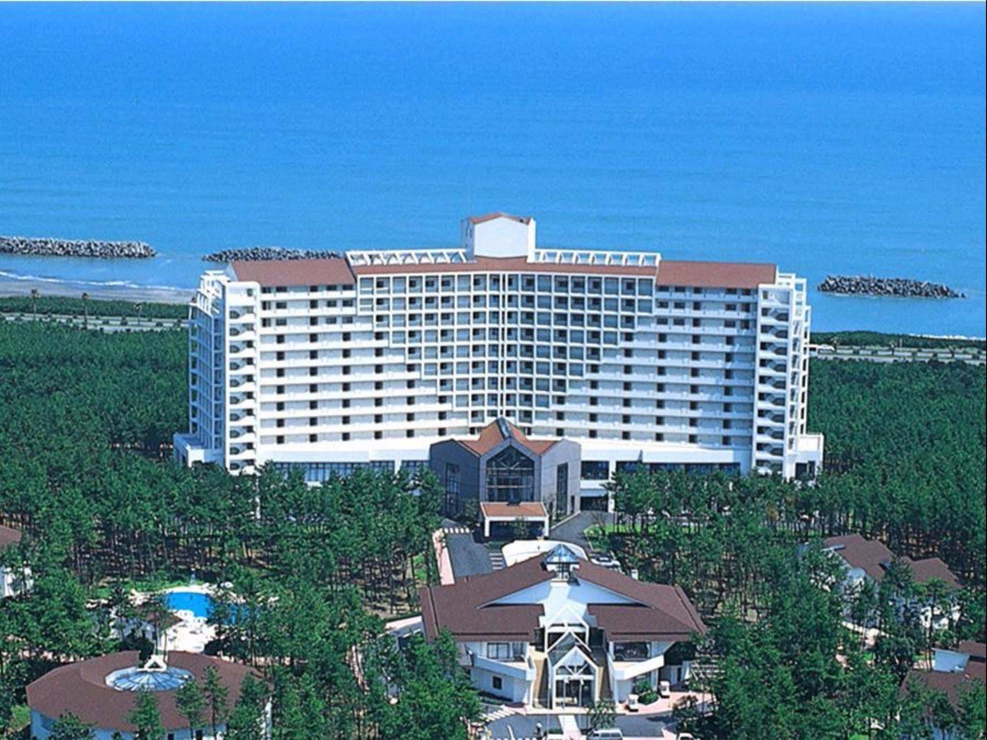 ลุกซ์เซ ฮิโตสึบะ คอตเทจ ฮิมุกะ Hotel มิยาซากิ ภายนอก รูปภาพ